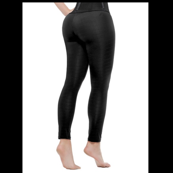 Colombian Butt Lifting Leggings - Picture 4 of 4